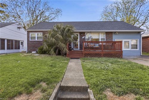 9525 Willow Ter, Norfolk, VA, 23503-3153 | Card Image