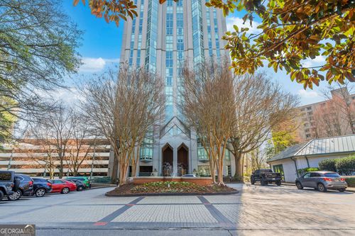2401-2870 Pharr Court South Nw, Atlanta, GA, 30305-2181 | Card Image