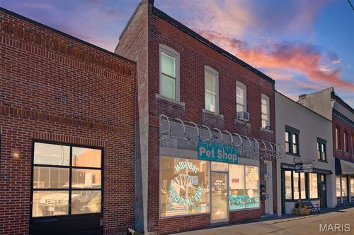 214 S State St, Jerseyville, IL, 62052-1854 | Card Image