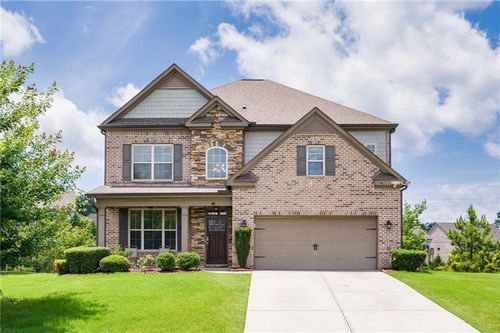 692 Faraday Cir, Suwanee, GA, 30024-4730 | Card Image
