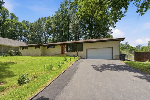 225 Nickell Heights Rd, Paducah, KY, 42003-1213 | Card Image
