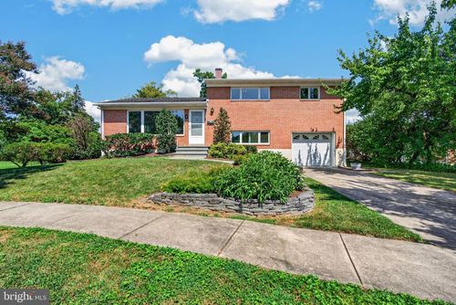 4 Pickett Garth, LUTHERVILLE TIMONIUM, MD, 21093-5727 | Card Image