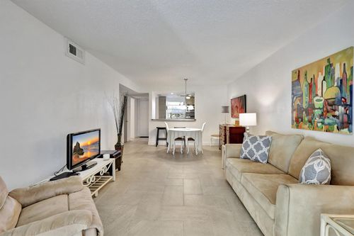 1080-330 Ne 26th Avenue, Boynton Beach, FL, 33435 | Card Image