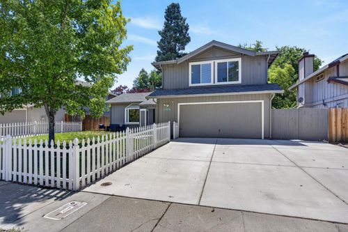 1480 Woodland Oaks Way, Sacramento, CA, 95833 | Card Image