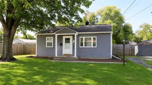 14 Seneca Manor Dr, Seneca Falls, NY, 13148-2318 | Card Image
