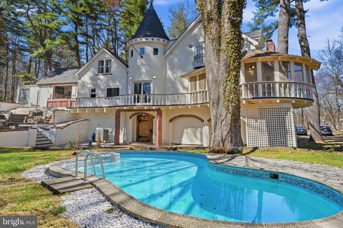 720 Stokes Mill Road, EAST STROUDSBURG, PA, 18301 | Card Image