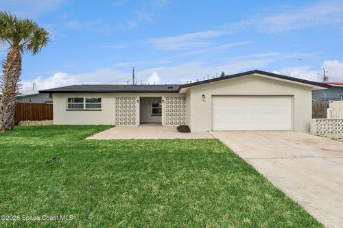 466 Gateway Dr, Merritt Island, FL, 32952-2652 | Card Image