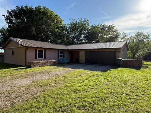 1502 4th Ave, Warner, OK, 74469-5004 | Card Image