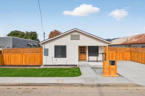 47 W Mcfarlane Dr, Ventura, CA, 93001-1319 | Card Image