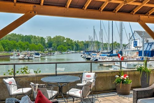 214-100 Bronte Rd, Oakville, ON, L6L6L5 | Card Image