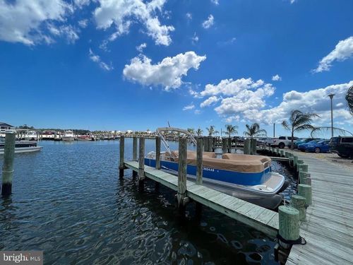 33606 Lakeshore Cir, MILLSBORO, DE, 19966-5947 | Card Image