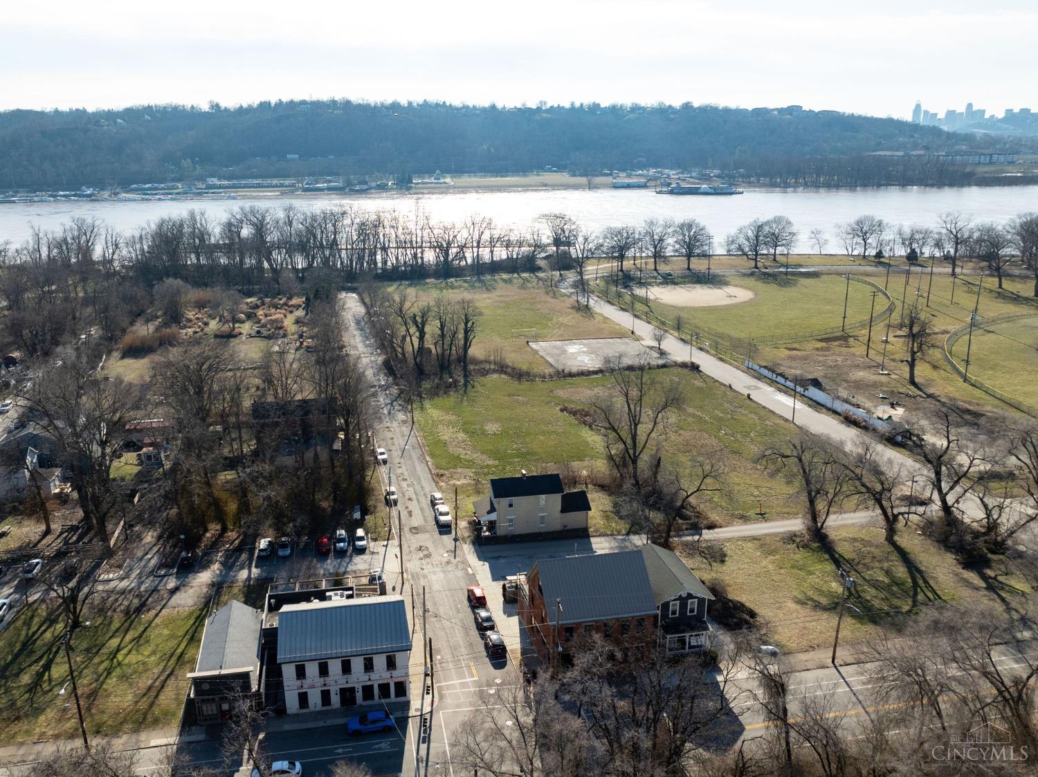 Land in Cincinnati 5