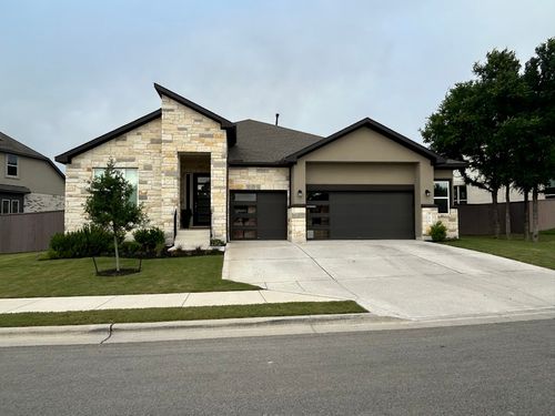 276 Washington Dr, Kyle, TX, 78640-2961 | Card Image