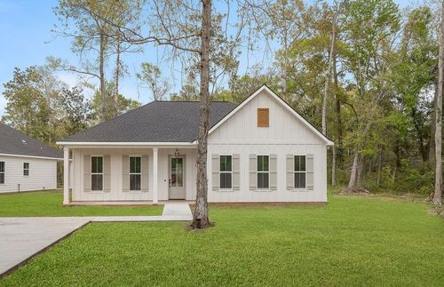 1304 W 24th Ave, Covington, LA, 70433-1281 | Card Image