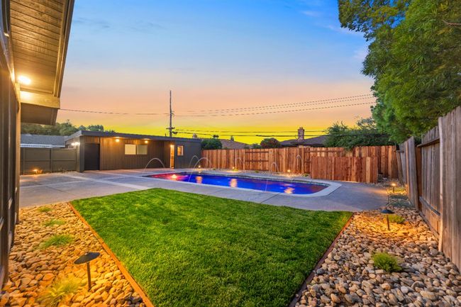 1349 Gagle Way, House other with 3 bedrooms, 4 bathrooms and null parking in Sacramento CA | Image 4