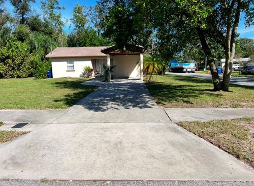 3910 E Ellicott St, TAMPA, FL, 33610-6638 | Card Image
