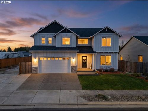 2105 Ne Summit Dr, Albany, OR, 97321-2666 | Card Image