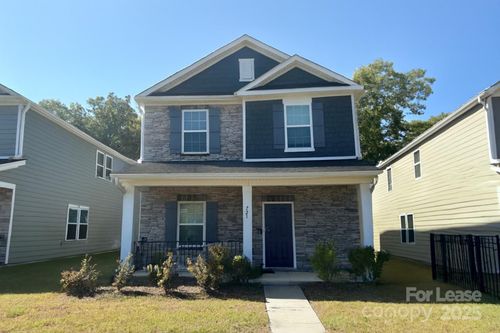221 Emmett Dr, Pineville, NC, 28134-6612 | Card Image