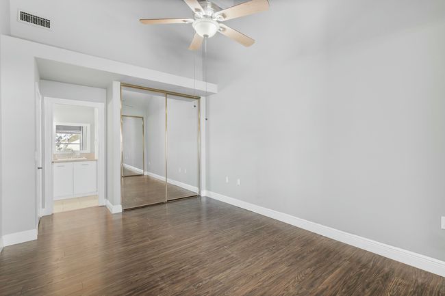 2701 Amherst Ct, Condo with 3 bedrooms, 2 bathrooms and null parking in Boynton Beach FL | Image 21
