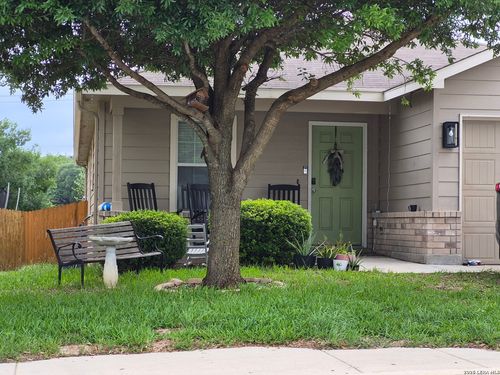 27523 Lasso Bnd, San Antonio, TX, 78260-2647 | Card Image