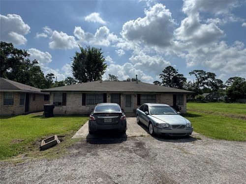 2602 Dalview St, Houston, TX, 77091-3046 | Card Image