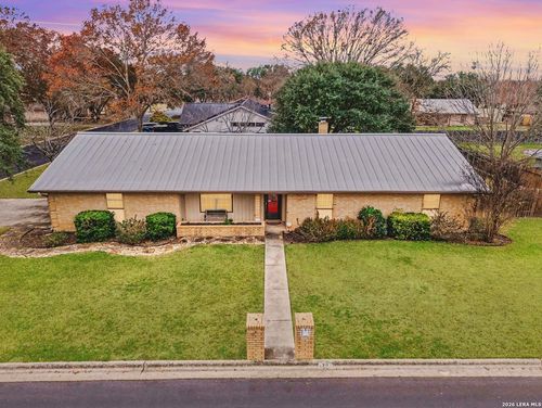 1203 Clearwater Dr, New Braunfels, TX, 78130-3016 | Card Image