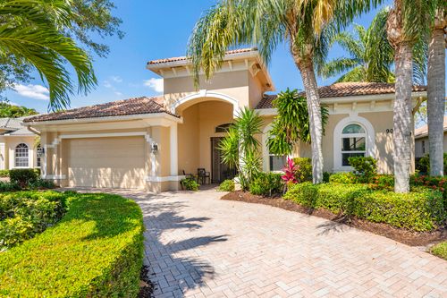 9005 One Putt Pl, Port St Lucie, FL, 34986-3087 | Card Image