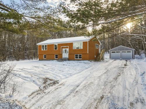 456 Gore Road, Otisfield, ME, 04270 | Card Image