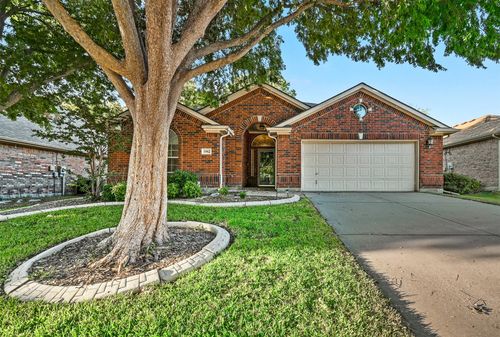 11962 Henderson Dr, Frisco, TX, 75035-8849 | Card Image