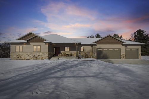 9680 Sylvan Drive, Janesville, IA, 50647 | Card Image