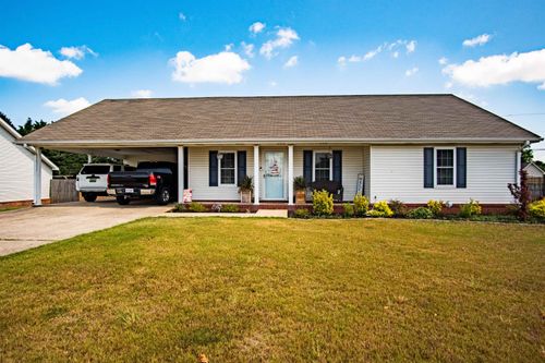 312 Fulton St, Muscle Shoals, AL, 35661-3670 | Card Image