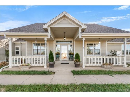 55580 E 39th Ave, Strasburg, CO, 80136-7404 | Card Image