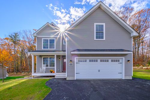 31 Woodbrey Lane, Standish, ME, 04084 | Card Image