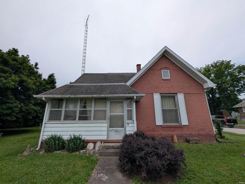 3 E Eberwine Ave, Vincennes, IN, 47591-1709 | Card Image