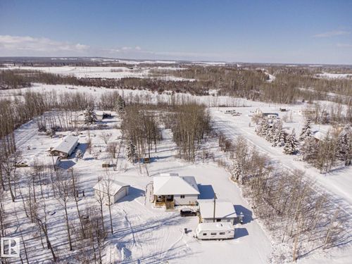 8 Main St, Entwistle, AB, T0E0S0 | Card Image