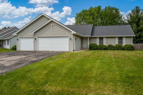 4812 Pine Al Dr, Machesney Park, IL, 61115-2701 | Card Image