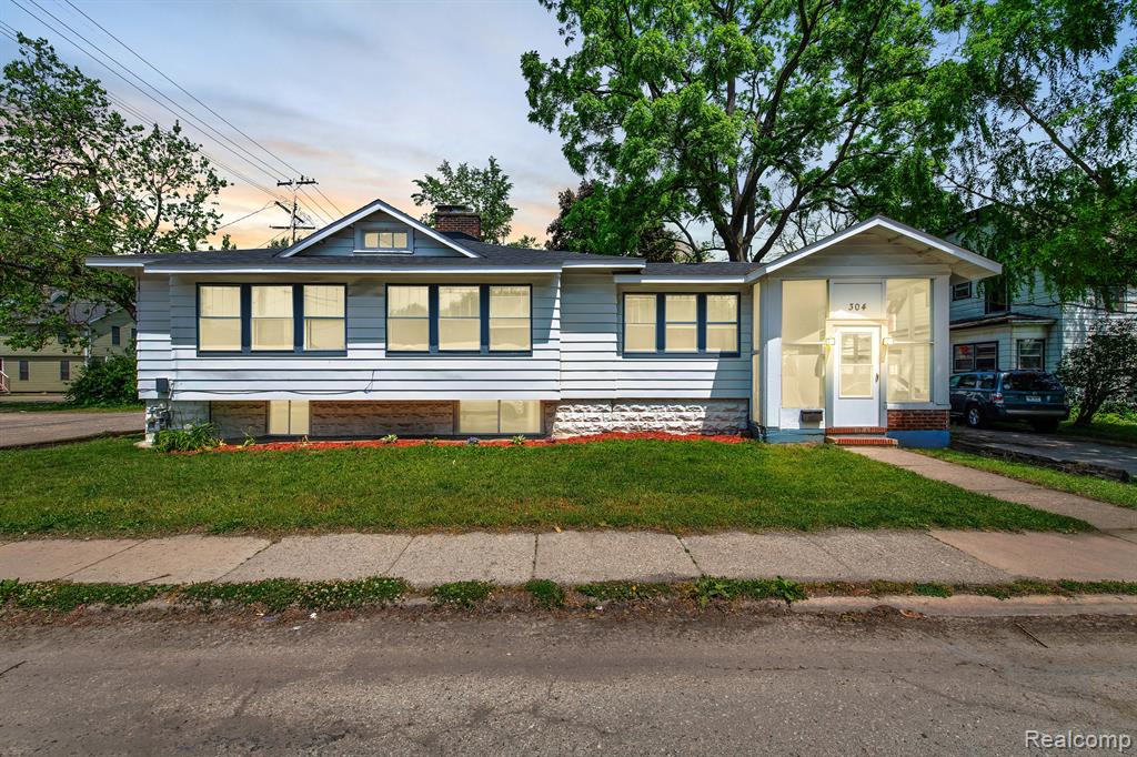 Emmet St, Ypsilanti, MI 48197