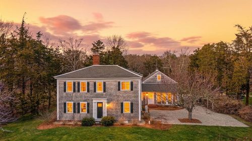 20 Paddocks Path, Dennis, MA, 02638-2004 | Card Image