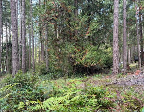 849 Mary Rd, Gabriola Island, BC, V0R1X3 | Card Image