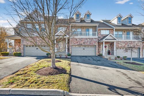 5 Clearwater Ct, Beacon, NY, 12508-7009 | Card Image