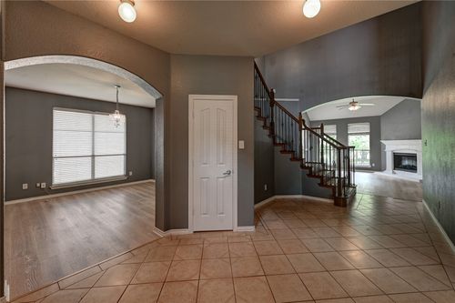 5755 Skinner Way Way, Grand Prairie, TX, 75052 | Card Image