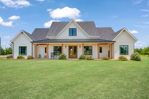1722 County Road 15160, Blossom, TX, 75416-5715 | Card Image
