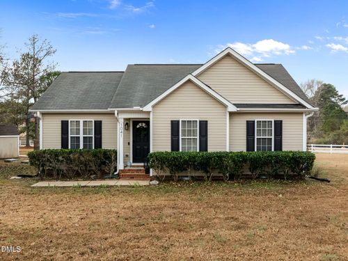 1041 Parkers Ridge Dr, Fuquay Varina, NC, 27526-5892 | Card Image