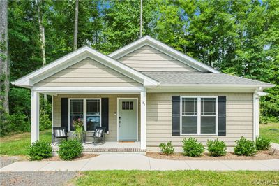 122 Edgewood Lane, House other with 3 bedrooms, 2 bathrooms and null parking in Irvington VA | Image 1