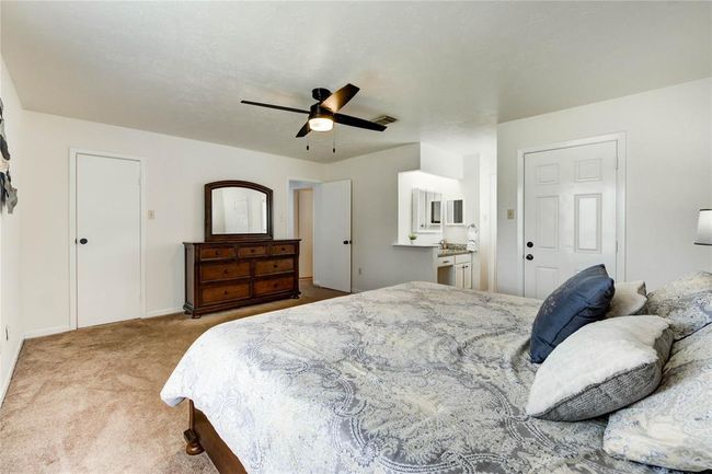 Primary Bedroom | Image 33