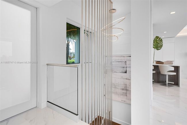 UNIT-13 - 100 S Pointe Dr, Condo with 3 bedrooms, 4 bathrooms and null parking in Miami Beach FL | Image 20