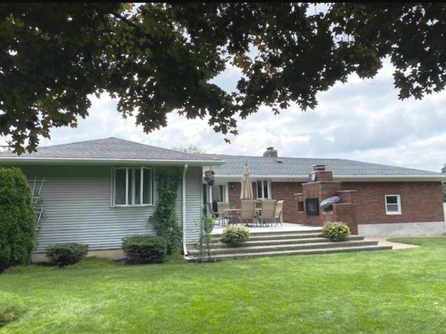 45 Maple View Dr, House other with 2 bedrooms, 2 bathrooms and null parking in Wolcott CT | Image 4
