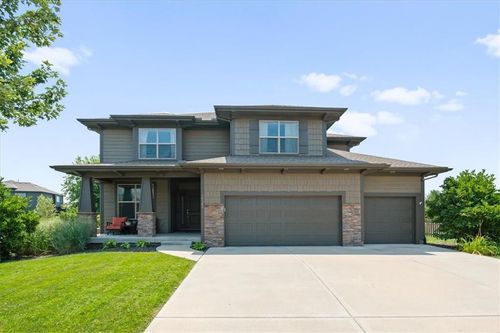 16462 S Ryckert St, Olathe, KS, 66062-7985 | Card Image