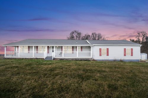 1421 Porter Ln, Centerburg, OH, 43011-9569 | Card Image