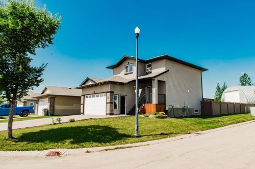 11726 Copperwood Rd, Grande Prairie, AB, T8X0H4 | Card Image